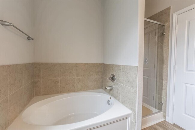Building Photo - 3727 Bright Moon Ct