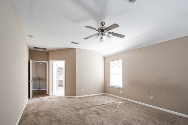 Building Photo - 9611 Sage Deck Ln