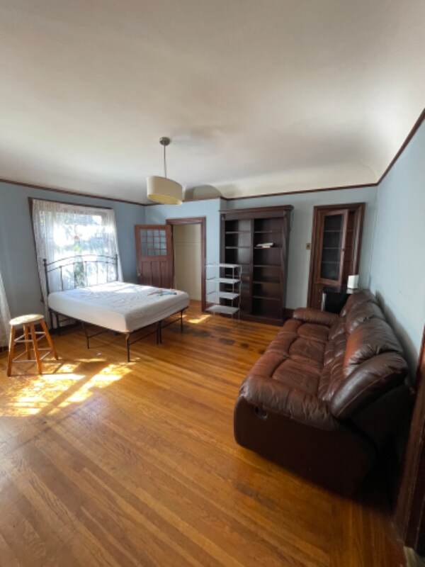 Building Photo - 2610 College Ave