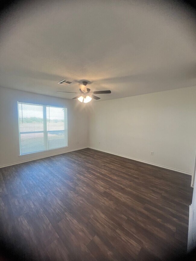 Building Photo - China Spring ISD Duplex