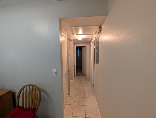 Building Photo - 1657 Louvre Dr