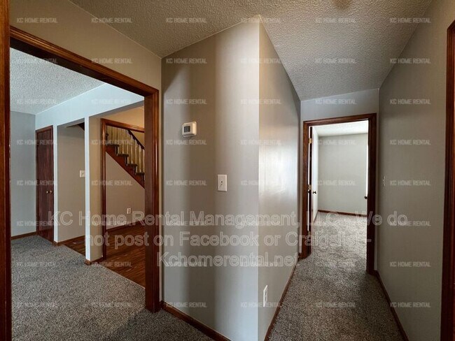 Building Photo - 8002 NW 79th Pl