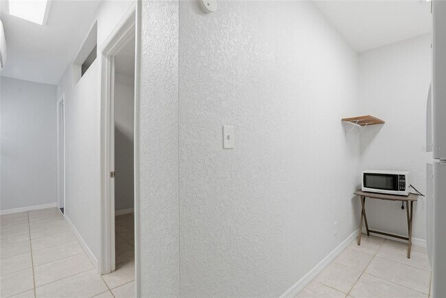 Building Photo - 3276 Morven Dr