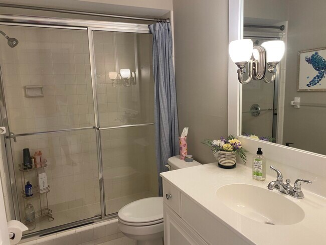 Building Photo - 800 Coquina Ln