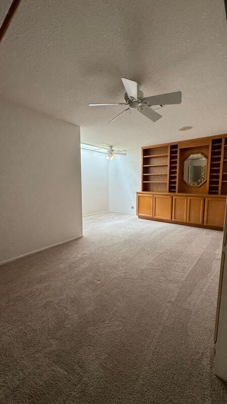 Building Photo - 452 E Bougainvillea Ln