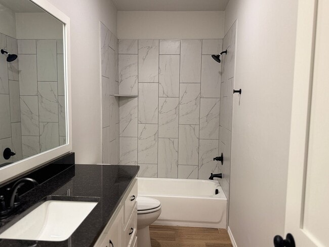 Building Photo - 4 West