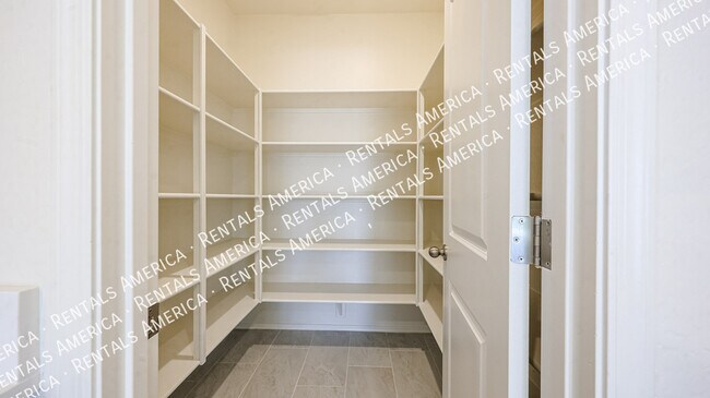 Building Photo - 17175 W Blue Sky Dr