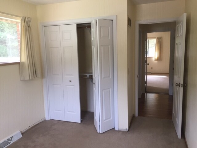 Front bedroom. - 12601 Blue Ridge Ext