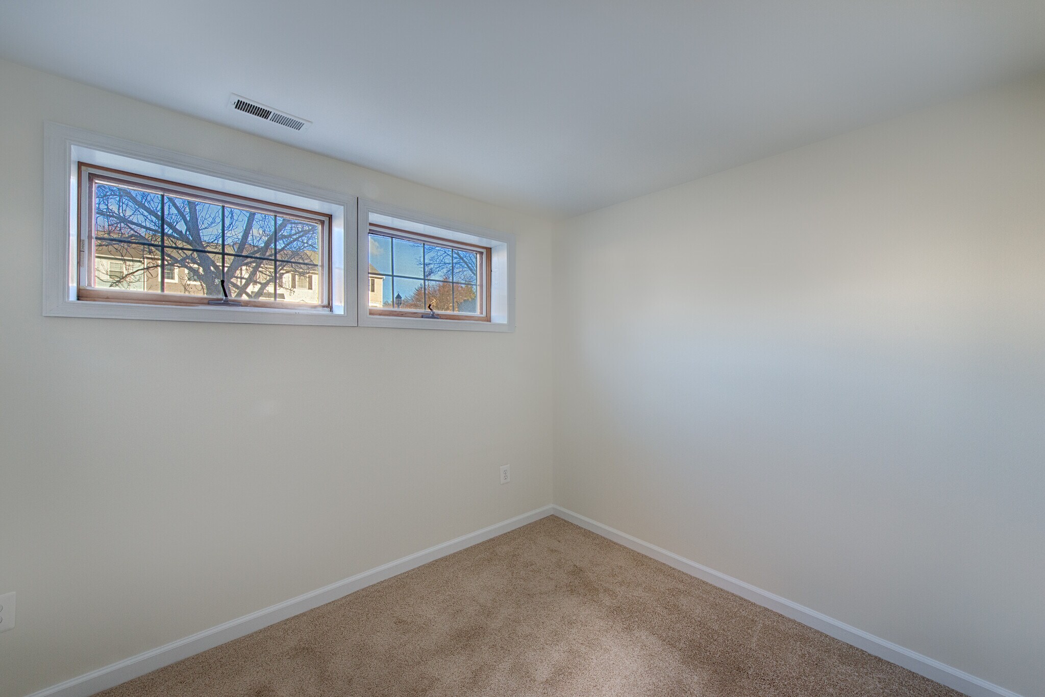 Building Photo - 3440 Winter Moss Ct
