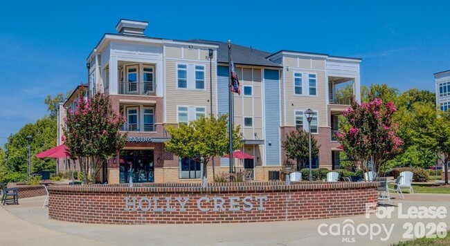 Building Photo - 16408 Holly Crest Ln