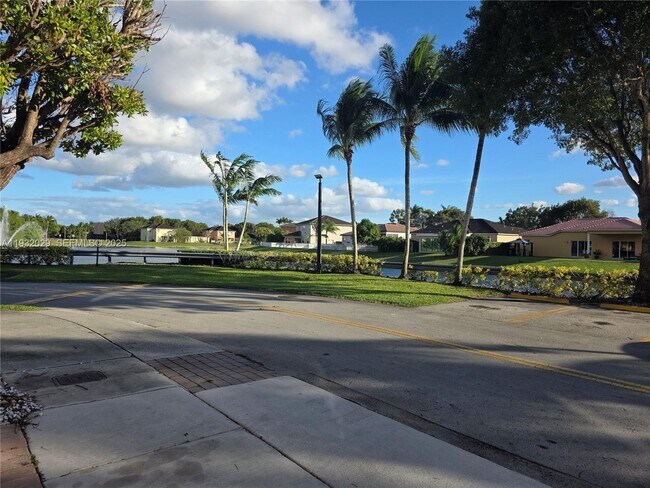 Building Photo - 16643 SW 80th Terrace