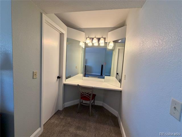 Building Photo - 9853 Salford Ln