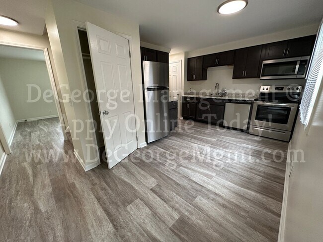 Interior Photo - Greece Bennington