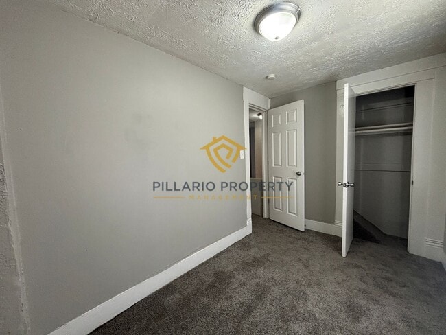 Building Photo - 229-231 N Jefferson Ave