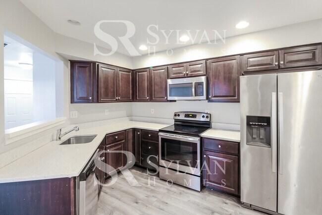 Building Photo - Coming HOME never felt so good!