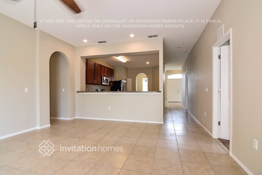 Building Photo - 6530 Evergreen Park Dr