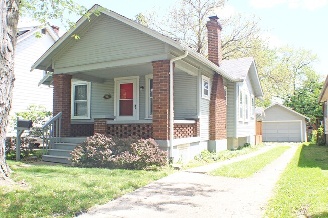 Primary Photo - Dwight Ave House:New Year, New Home: 50% O...