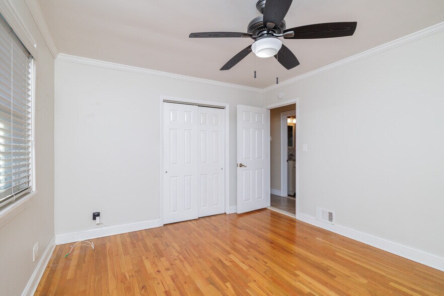 Building Photo - 762 Caryl St