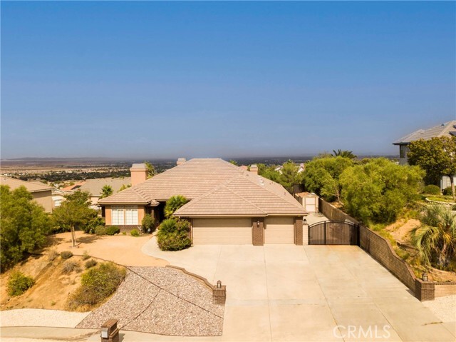 Primary Photo - 41448 Terrazzo Dr