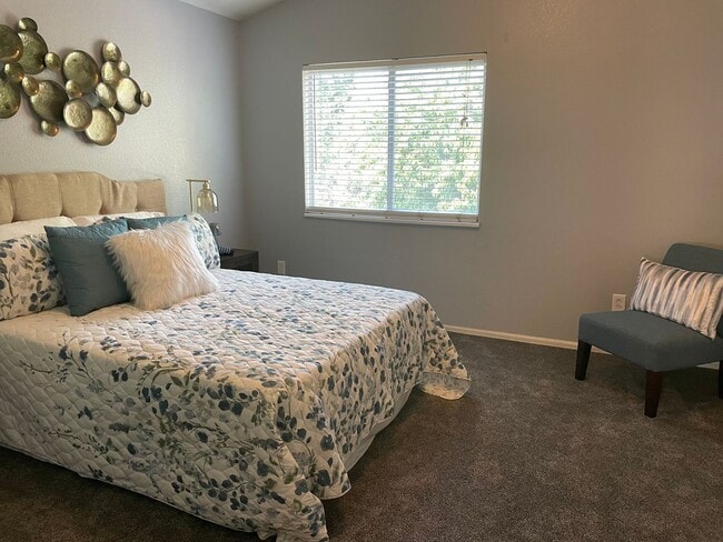 Building Photo - Gorgeous Detached Home in Arlington Meadows