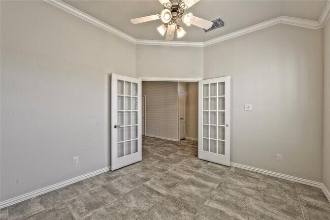 Building Photo - 8430 Sunset Isles Dr