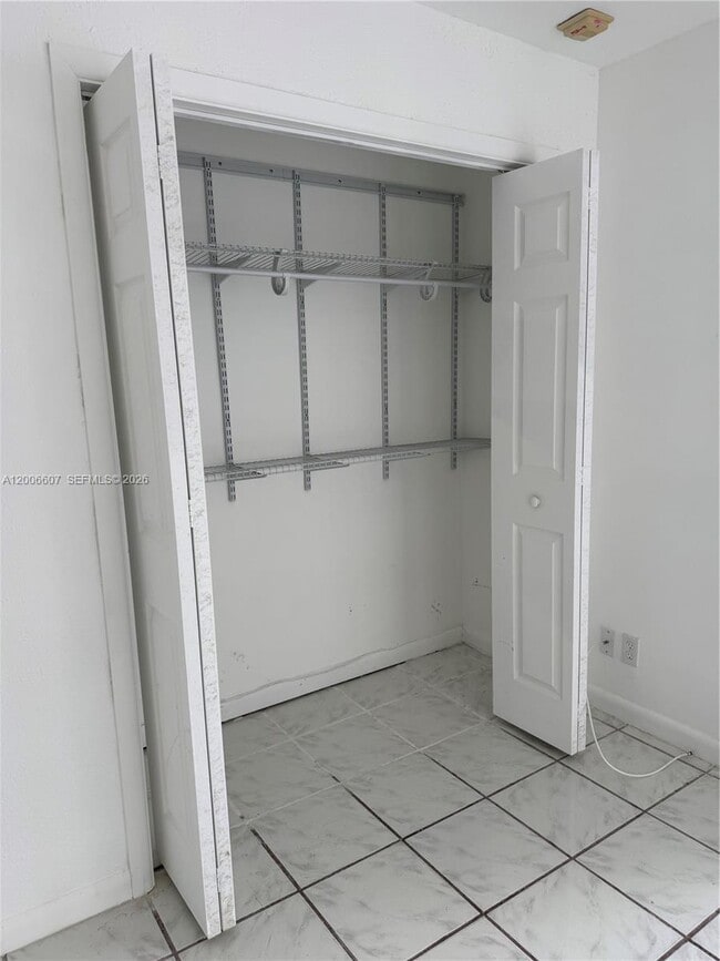 Building Photo - 2600 S Ocean Dr