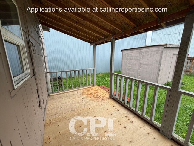 Building Photo - 305 Rosewood- Kelso, WA