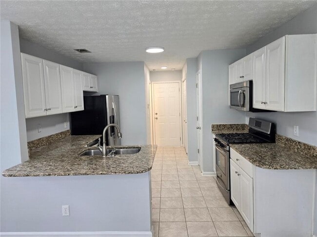 Building Photo - 13352 Harpley Ct