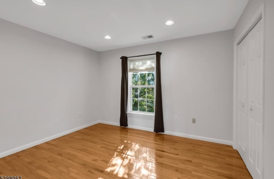 Building Photo - 22 Honeyman Rd