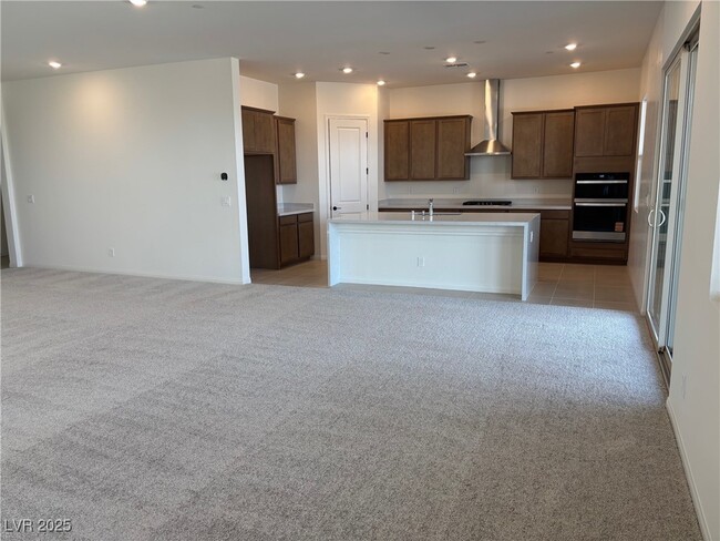Building Photo - 560 Preston Oak Ln