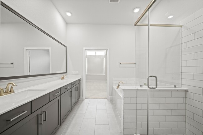 Building Photo - 15303 Leal Rancho Ct