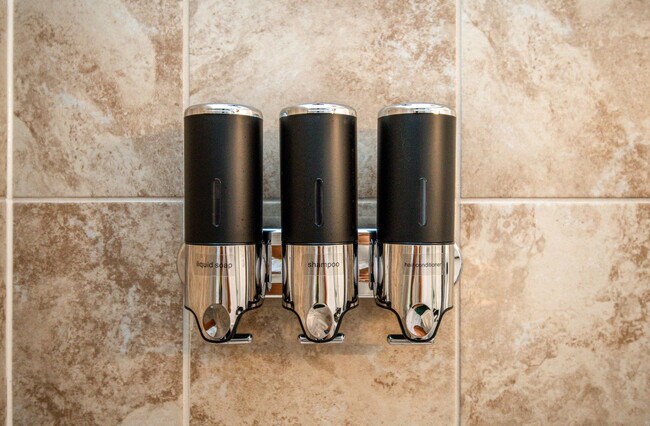 Building Photo - 2617 Yale St