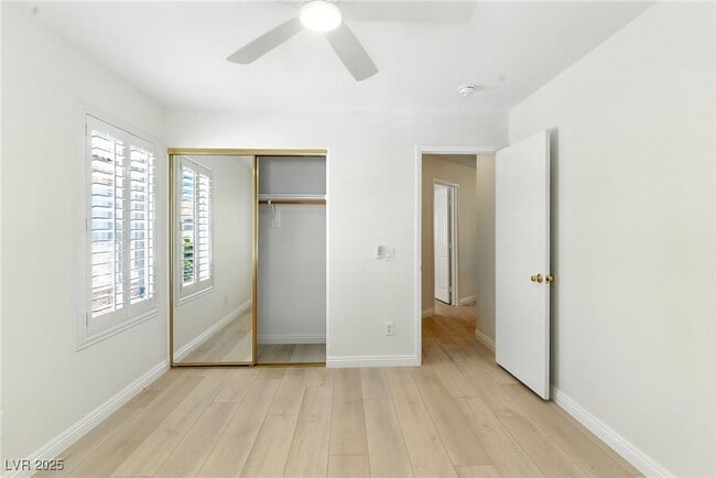 Building Photo - 10950 Crispinio St