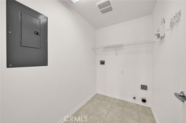 Building Photo - 5450 Strand