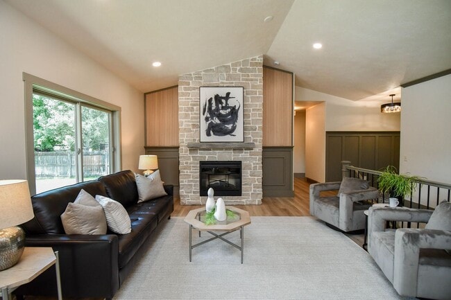Building Photo - 5109 Manchester Ct