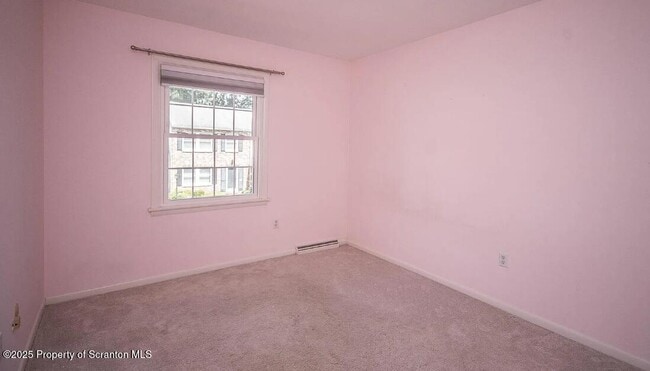 Building Photo - 166 Haverford Dr