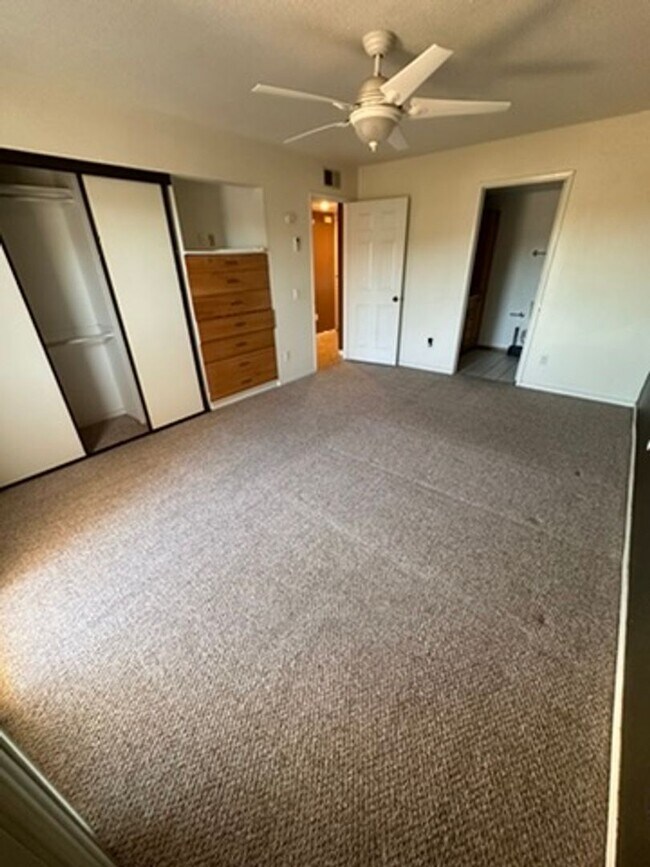 Building Photo - 2BD | 2BA Condo in Spring Valley!