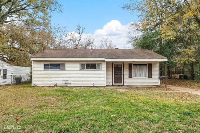 Building Photo - 3051 Amherst St