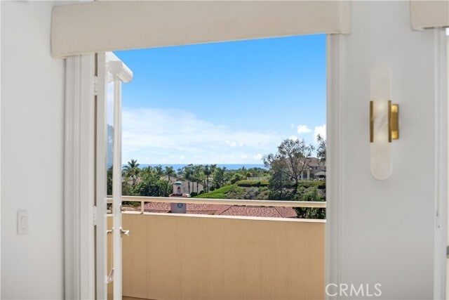 Building Photo - 35 Costa Brava