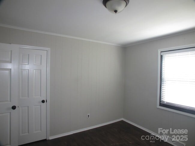 Building Photo - 6561 Morehead Rd