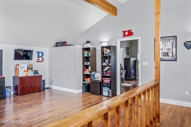 Building Photo - 1207 N Arrowhead Dr