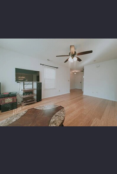 Building Photo - 3630 Fieldmint Ct