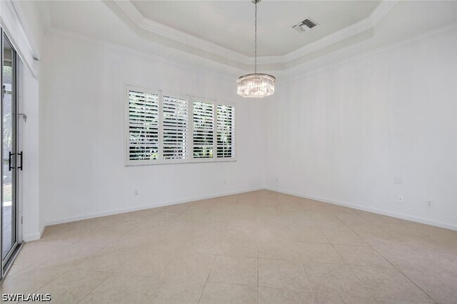 Building Photo - 15501 Cadiz Ln