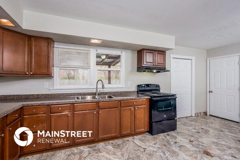 Building Photo - 7412 Lesane Dr