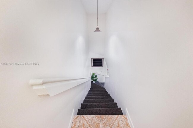 Building Photo - 1178 NW 123rd Pl