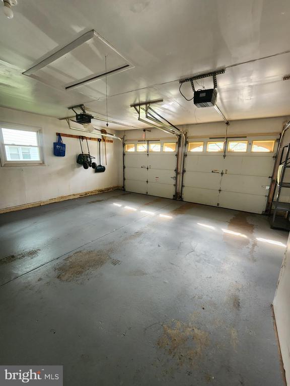 Building Photo - 13171 Morning Spring Ln