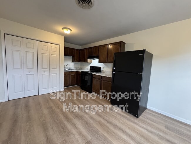 Building Photo - 227 Wakefield Rd