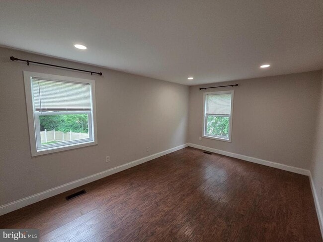 Building Photo - 13071 Cardella Pl
