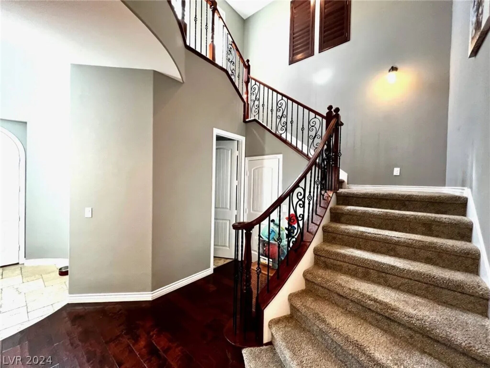 Circular Stairs - 3160 Color Palette Ave