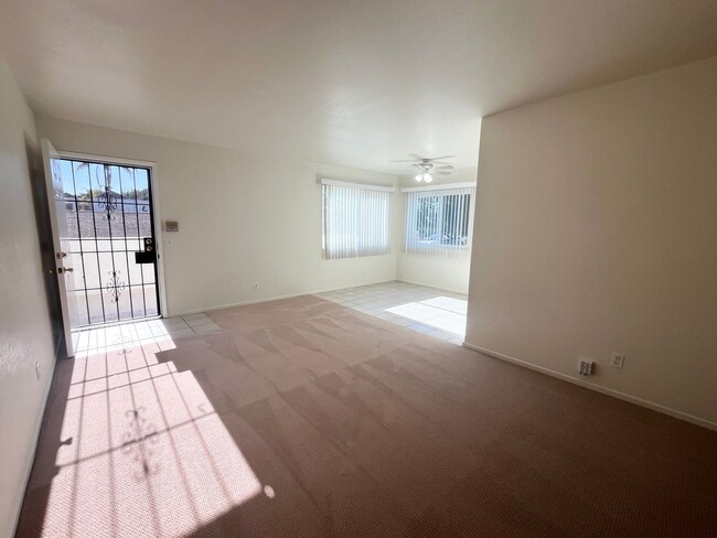 Building Photo - 3 BLOCKS TO MISSION BAY! SPACIOUS 2BD/1BA TOP FLOOR APARTMENT W/ GARAGE!!! $3,200/mo